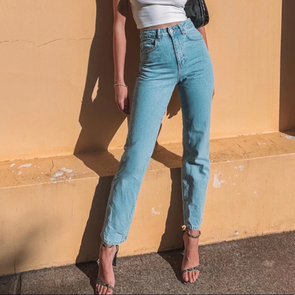 TRENDY 90s straight leg - RAGGED PRIEST JEANS - size 28